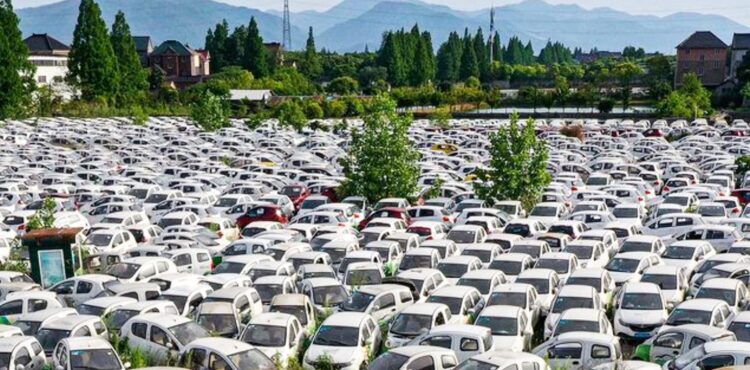 Abandoned electric cars in France? No, this is China