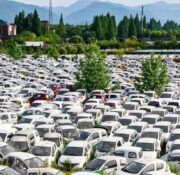 Porzucone samochody elektryczne we Francji? Nie, to Chiny