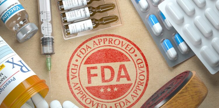 FDA nie udzieliła szczepionce Pfizera pełnej autoryzacji? Nieprawda