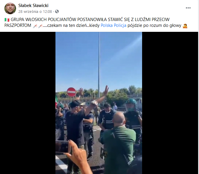 Włoska policja zdejmuje kaski