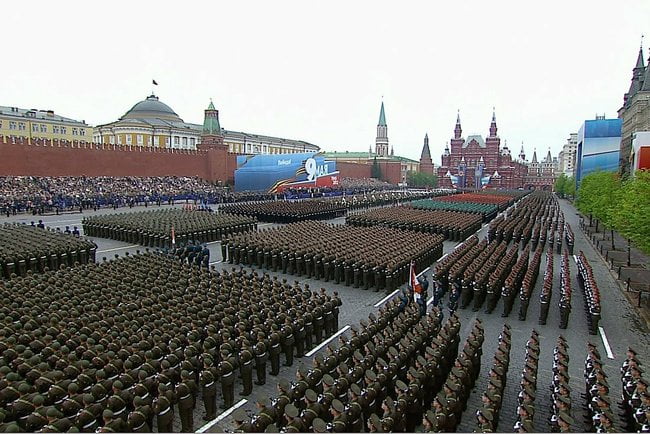 Parada z okazji Dnia Zwycięstwa, 9 maja 2012. Kremlin.ru, CC BY 3.0